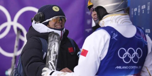 开云体育APP下载-第四金！王心迪与徐梦桃比翼双飞