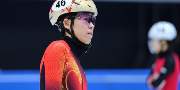 开云体育官网-深一度｜一路披荆斩棘不放弃，老将范可新诠释热爱与坚持