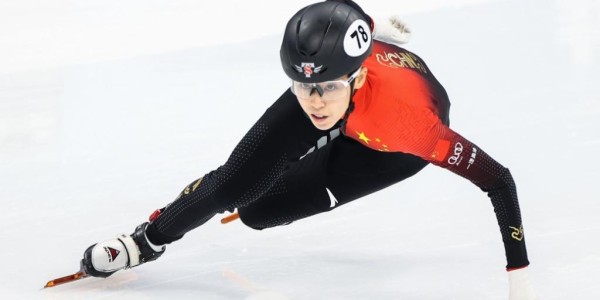 开云体育官网-深一度｜一路披荆斩棘不放弃，老将范可新诠释热爱与坚持