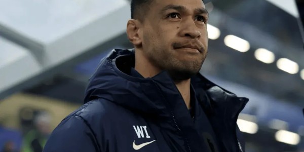 太阳报更新：切尔西聘请的前橄榄球球员伊萨将继续留队履职