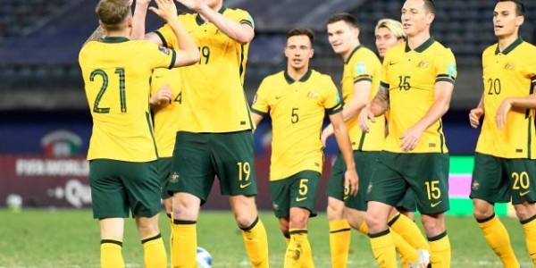 澳中12强赛：世界杯赛场4选1 或从梦断地重启梦想